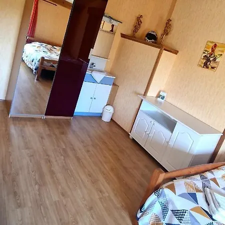 D Hotes Le Bois Corbeau Отель типа 